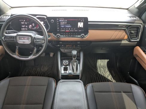 Certified 2025 GMC Canyon AT4 AWD/4WD image 14