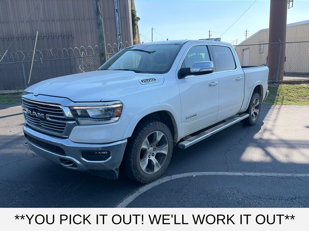 Used 2022 RAM 1500 Laramie AWD/4WD image 3