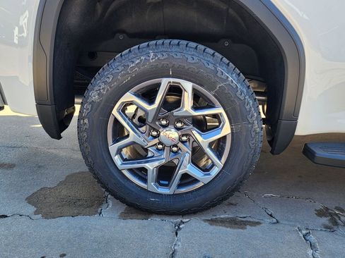 New 2026 GMC Sierra 1500 SLT w/ SLT Premium Plus Package image 51