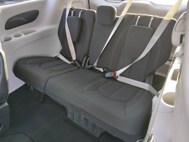 Used 2024 Chrysler Voyager LX FWD image 14