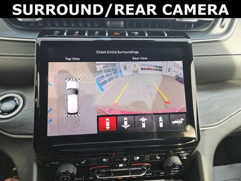 Used 2024 Jeep Grand Cherokee Limited w/ Luxury Tech Group II image 27