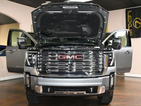 Used 2024 GMC Sierra 2500 Denali w/ Denali Reserve Package AWD/4WD image 87