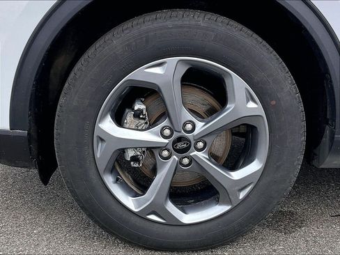 Used 2025 Ford Escape ST-Line Select AWD/4WD image 7