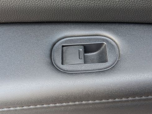 Used 2020 Honda HR-V EX-L image 28