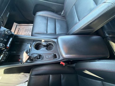 Used 2025 Dodge Durango R/T AWD/4WD image 27