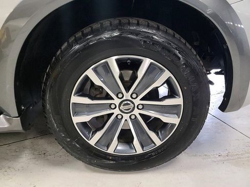 Used 2020 Nissan Armada SL w/ Premium Package image 12