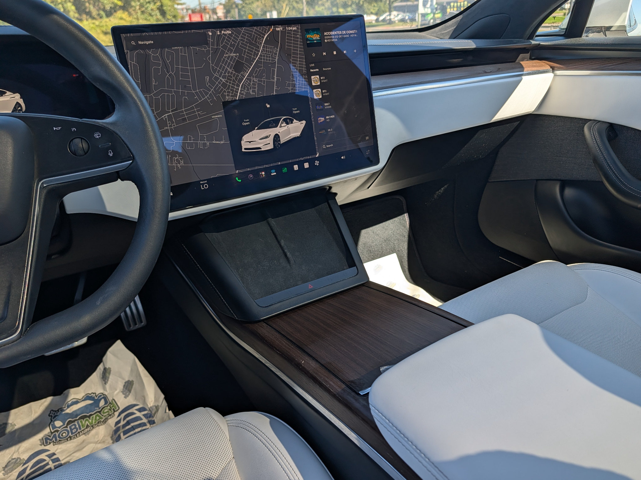 Used 2023 Tesla Model S Standard Range AWD/4WD image 24