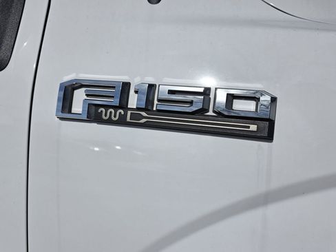 Used 2018 Ford F150 King Ranch image 4