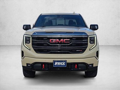 Certified 2023 GMC Sierra 1500 AT4 w/ AT4 Premium Package AWD/4WD image 2