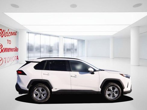 Certified 2025 Toyota RAV4 XLE image 5