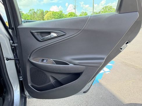 Used 2023 Chevrolet Malibu LT image 30