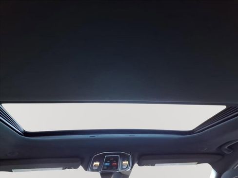 New 2025 Jeep Grand Cherokee Laredo X w/ Luxury Tech Group I image 13