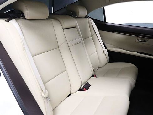 Used 2017 Lexus ES 350 w/ Premium Package FWD image 15
