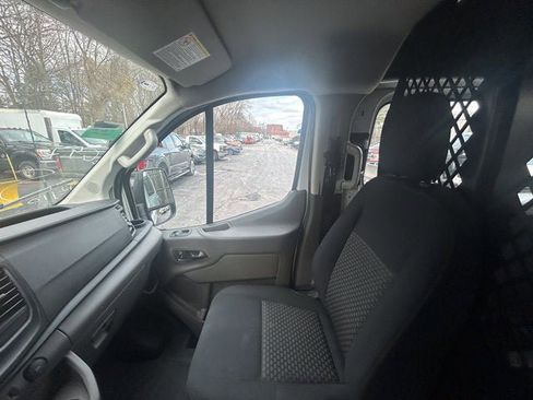 Used 2024 Ford Transit 250 Low Roof w/ Exterior Upgrade Package image 24
