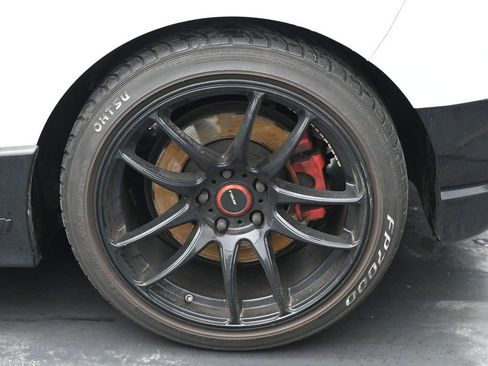 Used 2021 Hyundai Veloster N image 15