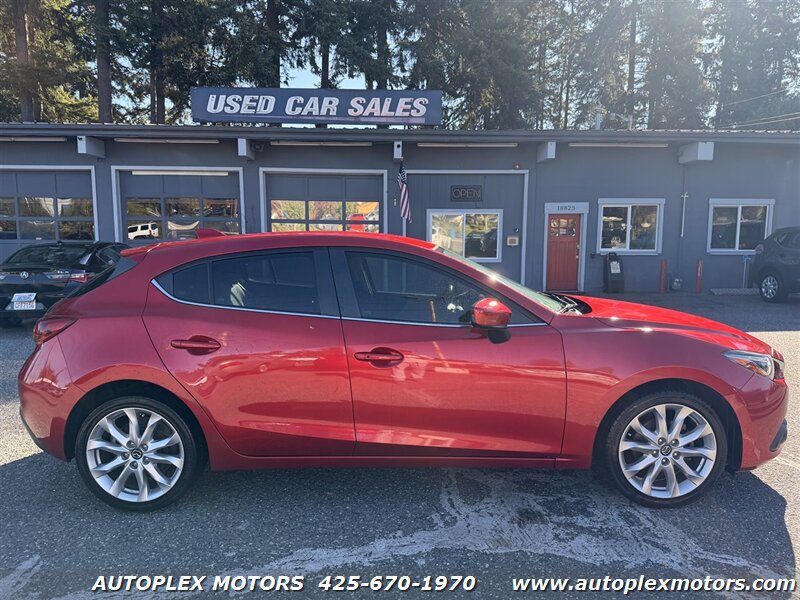 Used 2014 MAZDA MAZDA3 s Touring FWD image 2