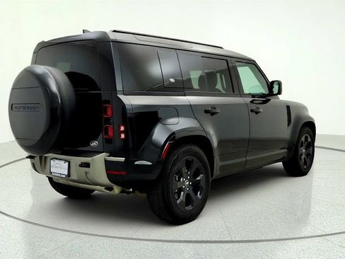 Used 2023 Land Rover Defender 110 X-Dynamic SE AWD/4WD image 5
