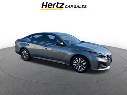 Used 2024 Nissan Altima 2.5 SV