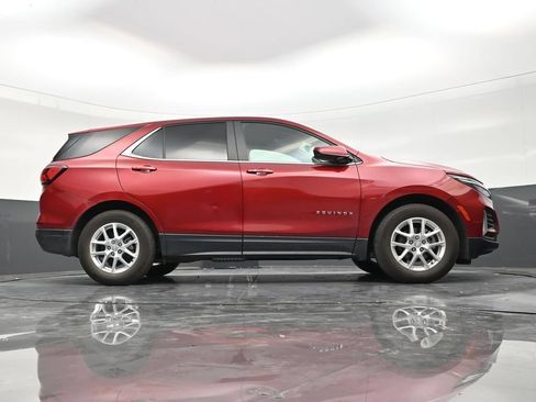 Used 2023 Chevrolet Equinox LT FWD image 25