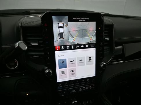 New 2026 RAM 3500 Limited AWD/4WD image 14