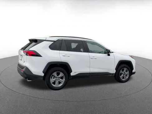 Used 2025 Toyota RAV4 LE image 15