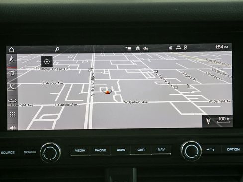 Used 2021 Porsche Macan S image 11