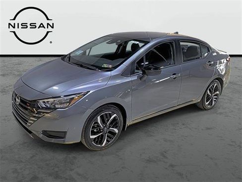 Used 2025 Nissan Versa SR w/ Trunk Package FWD image 1