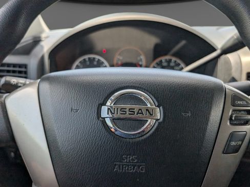 Used 2015 Nissan Titan PRO-4X AWD/4WD image 23