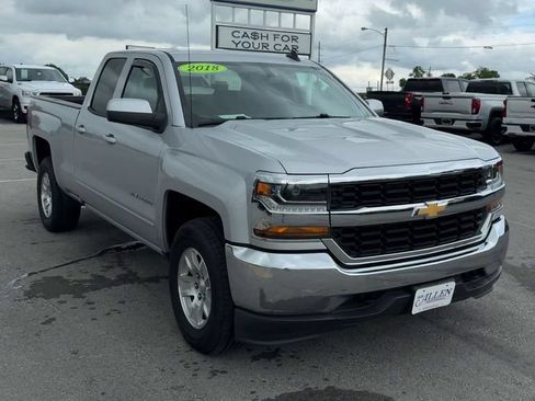 Used 2018 Chevrolet Silverado 1500 LT w/ Trailering Package AWD/4WD image 9
