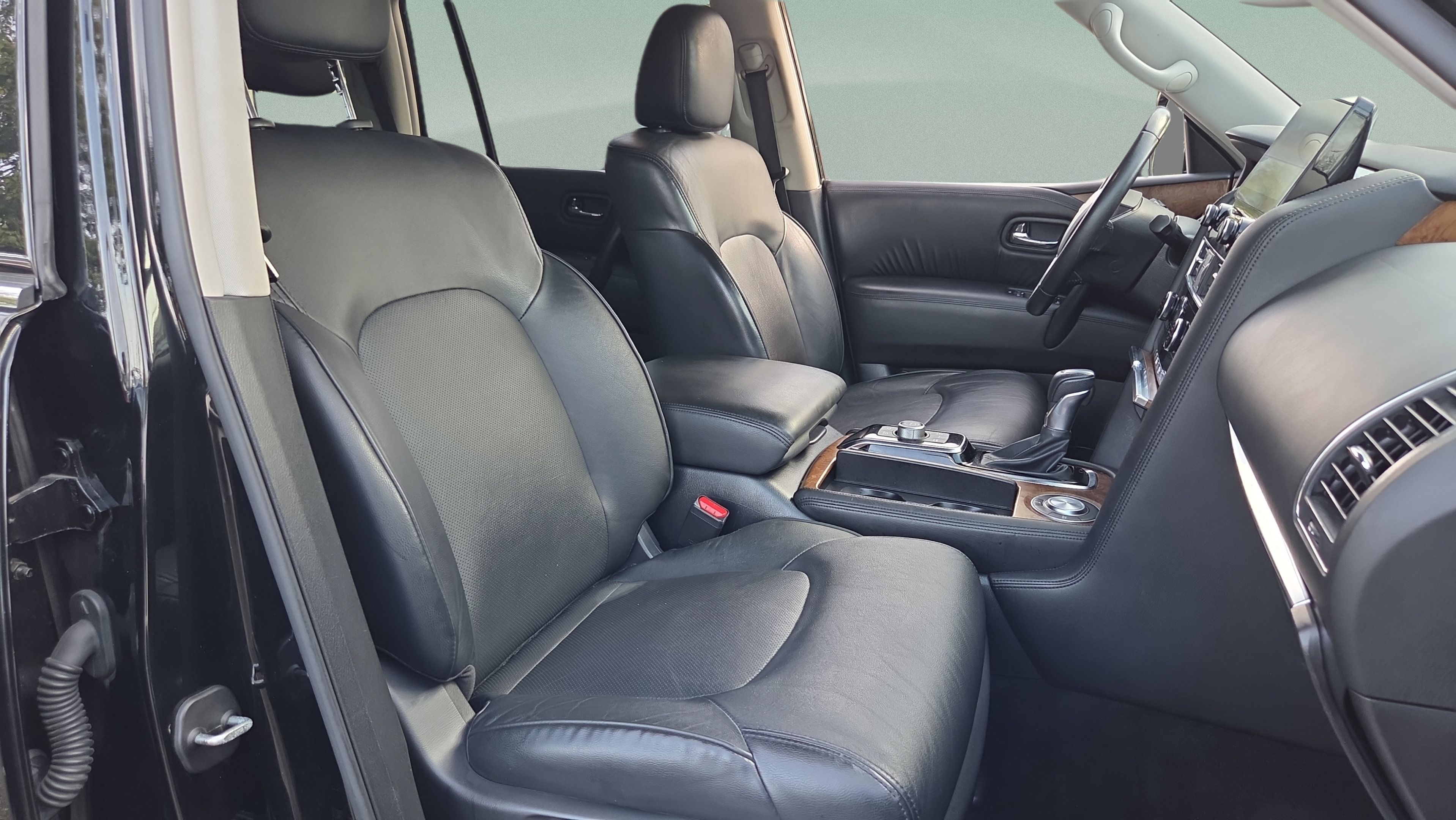 Used 2023 Nissan Armada SL w/ Cargo Package RWD image 15