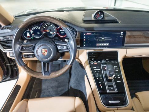 Certified 2023 Porsche Panamera Platinum Edition RWD image 26