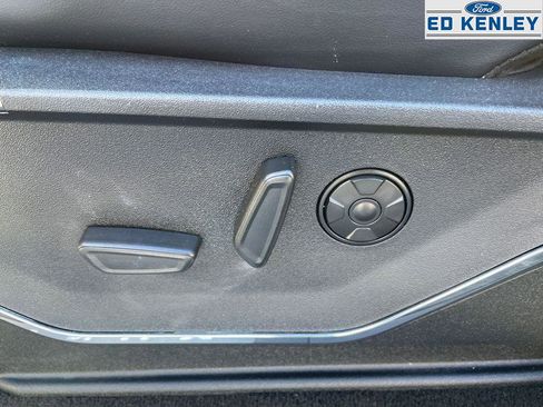 Used 2024 Ford F350 Platinum w/ Tremor Off-Road Package image 4