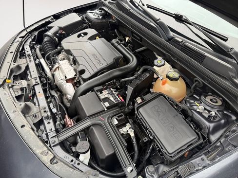 Used 2023 Chevrolet Malibu LT FWD image 28