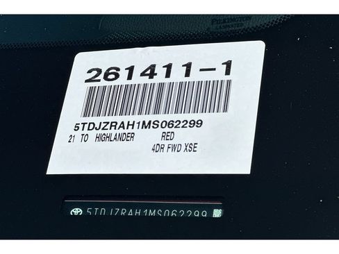 Used 2021 Toyota Highlander XSE FWD image 58