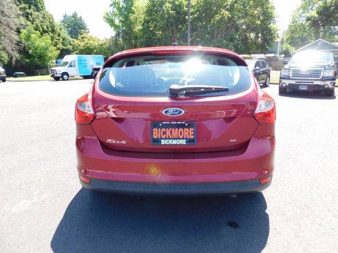 Used 2014 Ford Focus SE w/ Equipment Group 201A FWD image 19