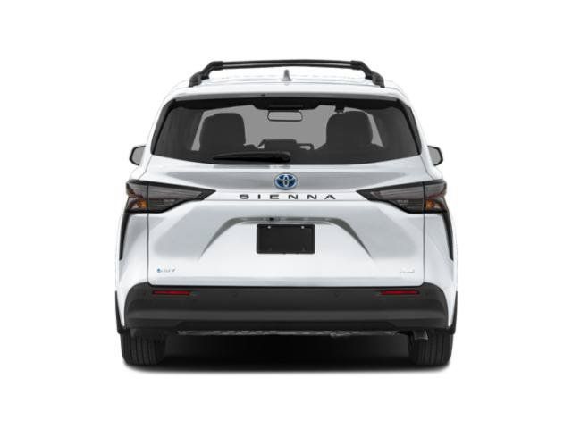 Certified 2025 Toyota Sienna XLE FWD image 5