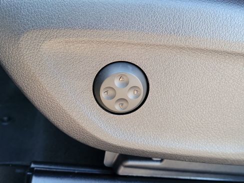 Certified 2023 Mercedes-Benz GLE 350 image 23