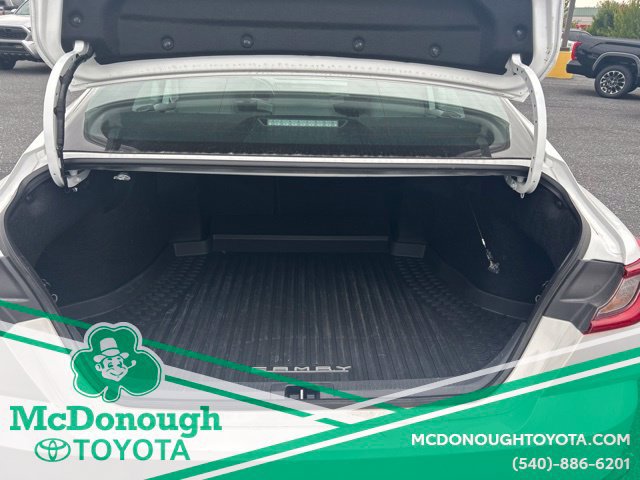 Used 2026 Toyota Camry SE FWD image 6