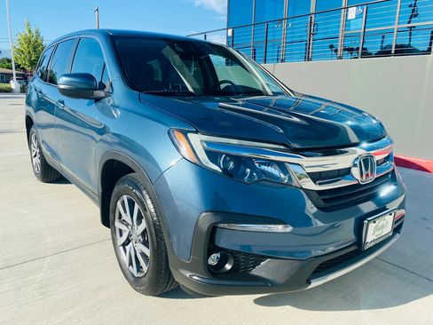 Used 2021 Honda Pilot EX image 2