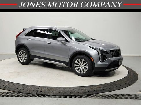 Used 2023 Cadillac XT4 Premium Luxury image 1