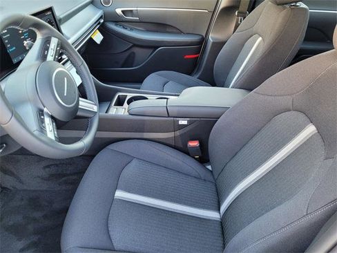 New 2026 Hyundai Sonata SEL image 9