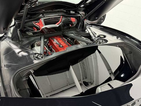 Used 2023 Chevrolet Corvette Stingray Preferred Cpe w/ 2LT image 34