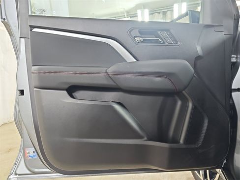 Certified 2023 Chevrolet Colorado Z71 w/ Z71 Convenience Package 2 image 29