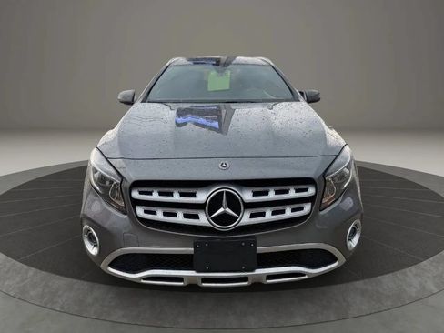 Used 2019 Mercedes-Benz GLA 250 4MATIC image 2