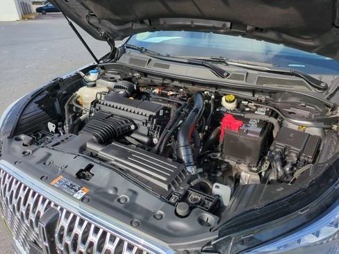 Used 2023 Lincoln Corsair AWD w/ Equipment Group 101A image 35