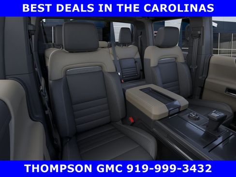 New 2026 GMC Hummer EV 4x4 Crew Cab w/ LPO, Dark Essentials Package image 19
