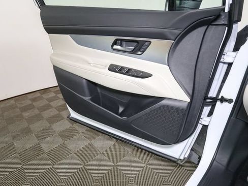 Used 2025 Nissan Murano SL w/ Cargo Package AWD/4WD image 37