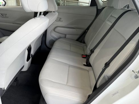 Used 2024 Hyundai Kona SEL image 41