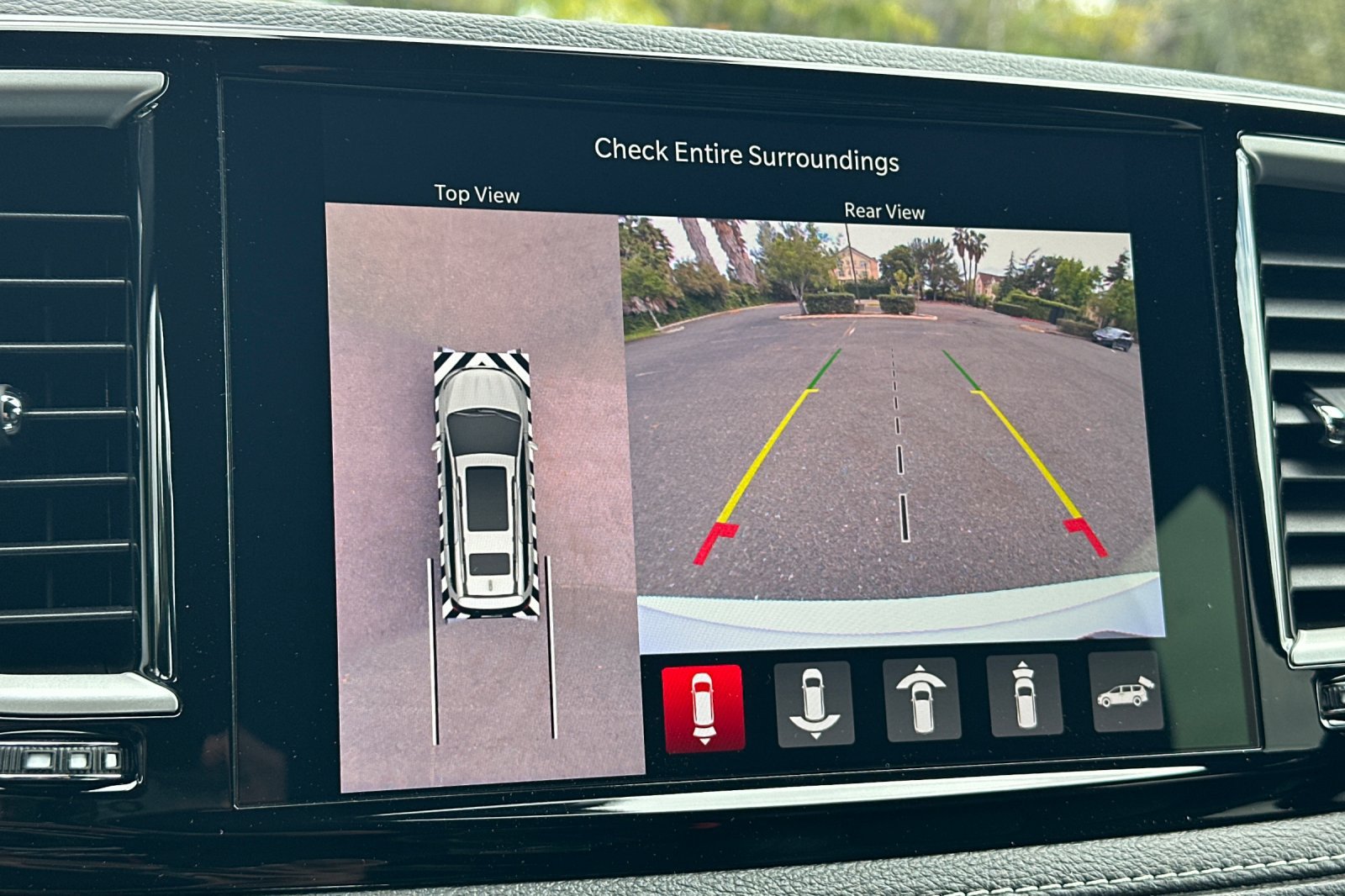 New 2026 Chrysler Pacifica Select FWD image 19