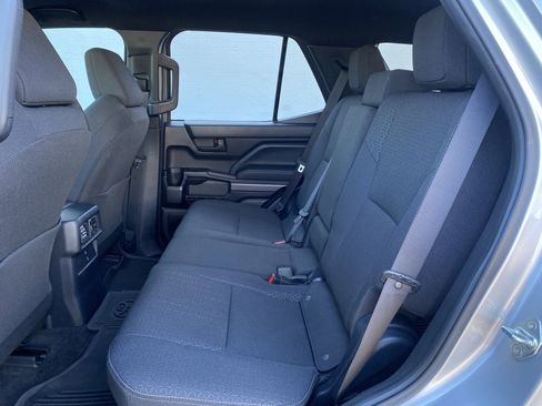 Used 2025 Toyota 4Runner SR5 image 35